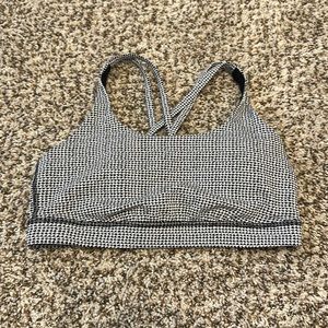 NWOT Lululemon Energy Bra size 10